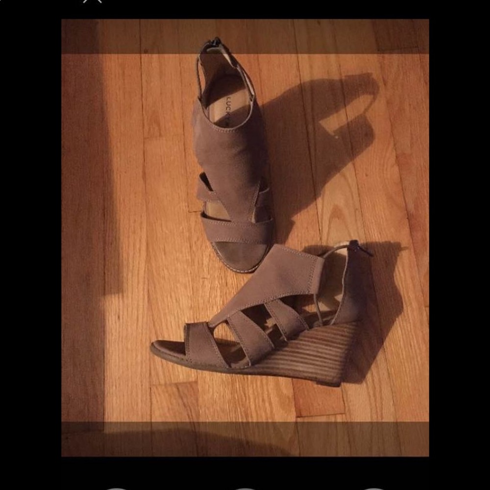 Lucky brand wedge heel sandal 8.5